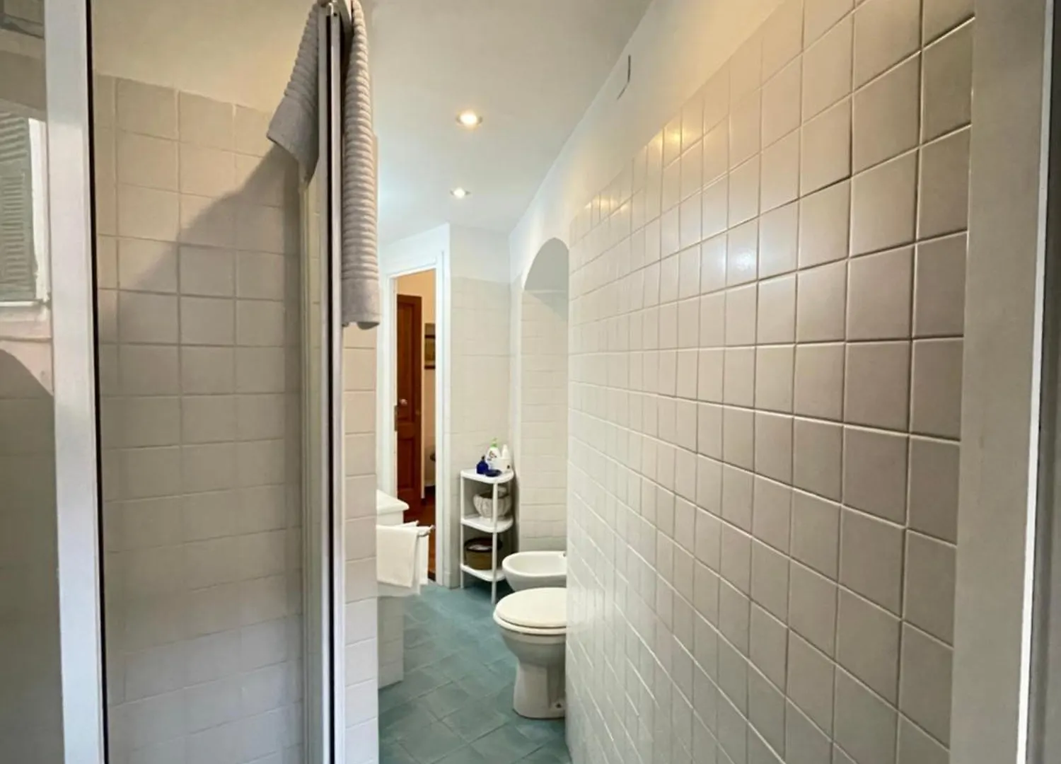 Camere Francesca Vernazza 0*,