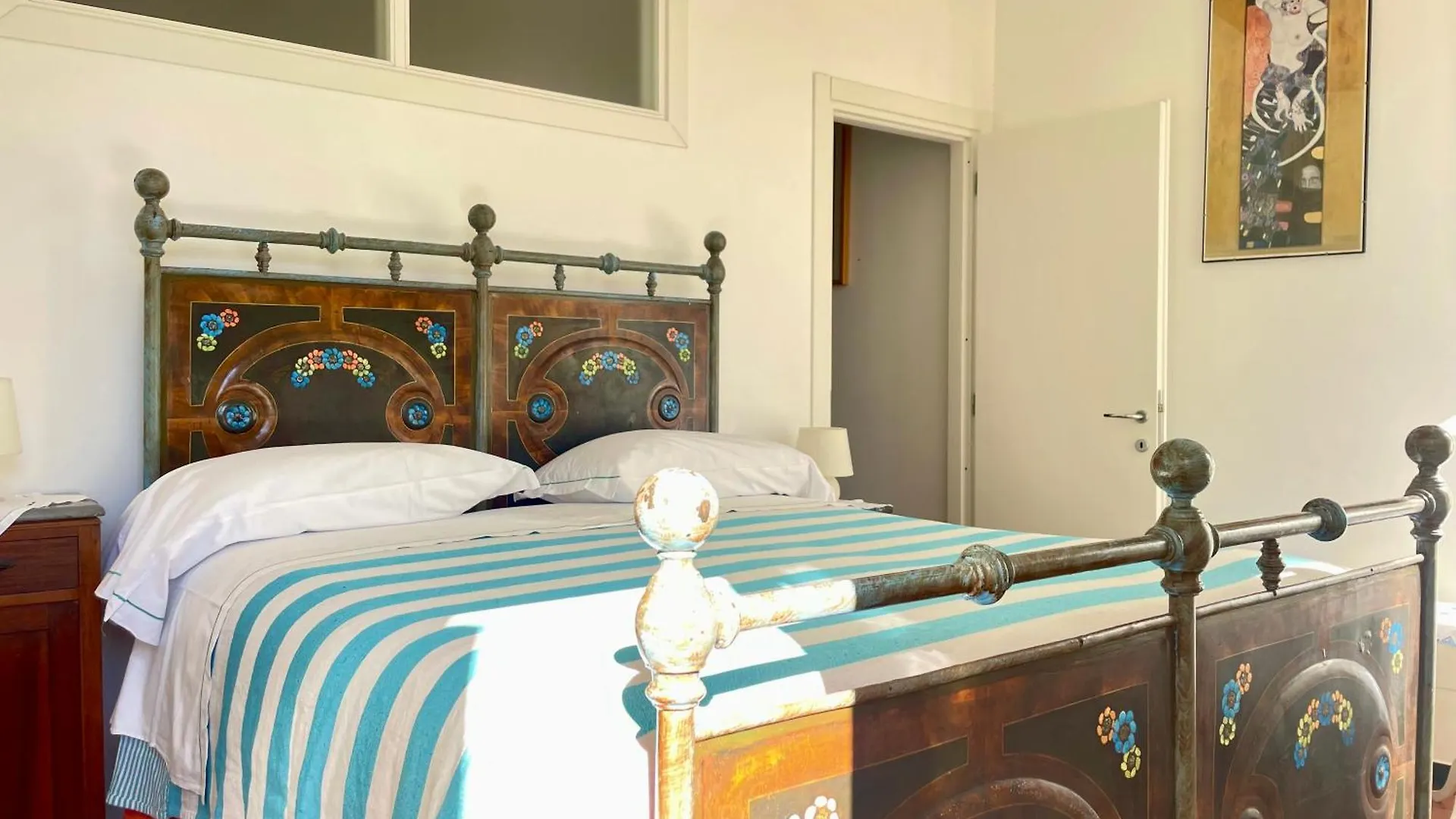 Camere Francesca Vernazza 0*,  Italy